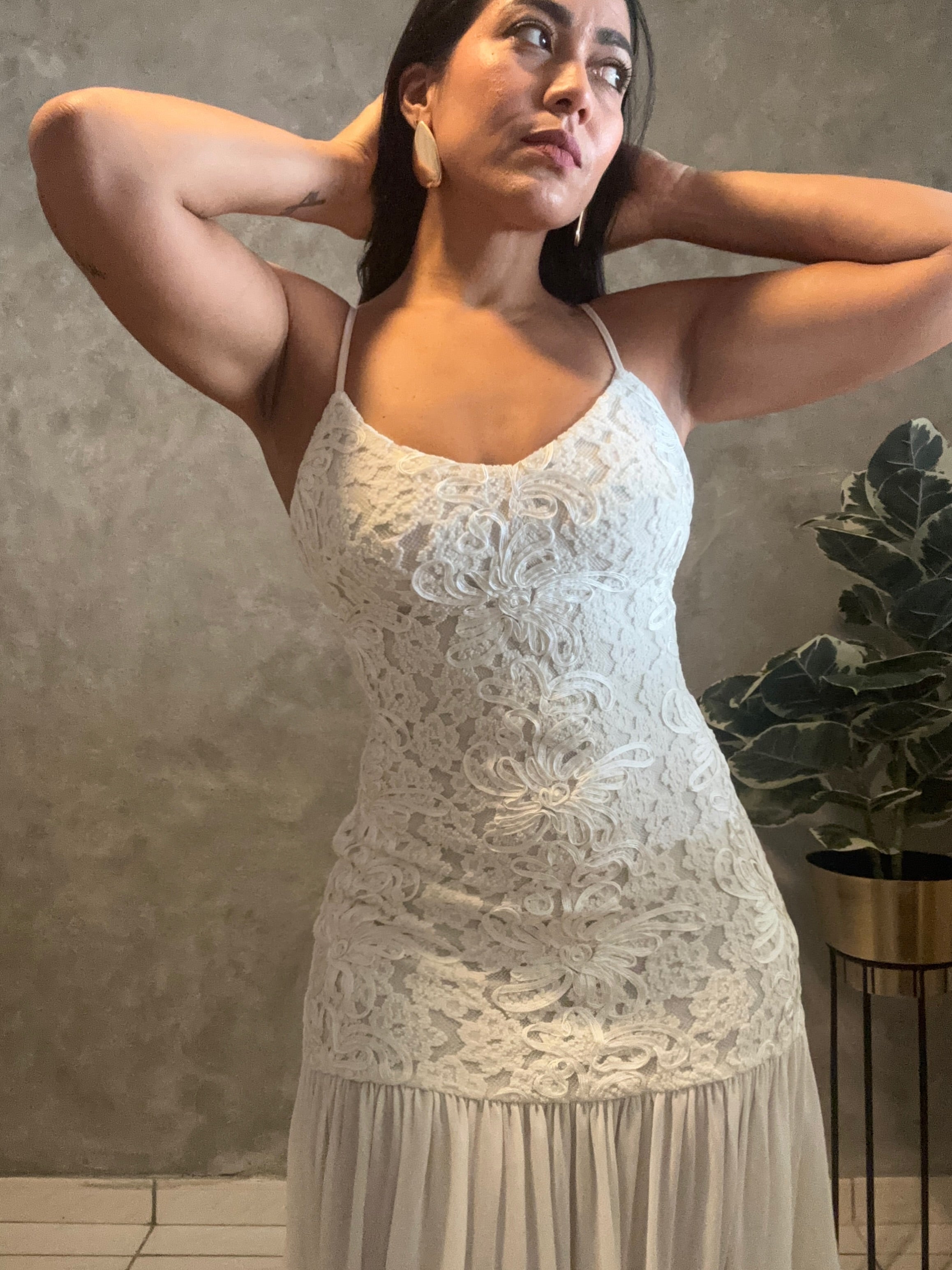 FLOWER EMBROIDERED LACE MAXI DRESS