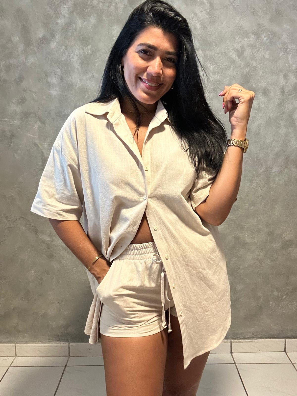 LINEN BUTTON DOWN SHIRT AND ELASTIC SHORT