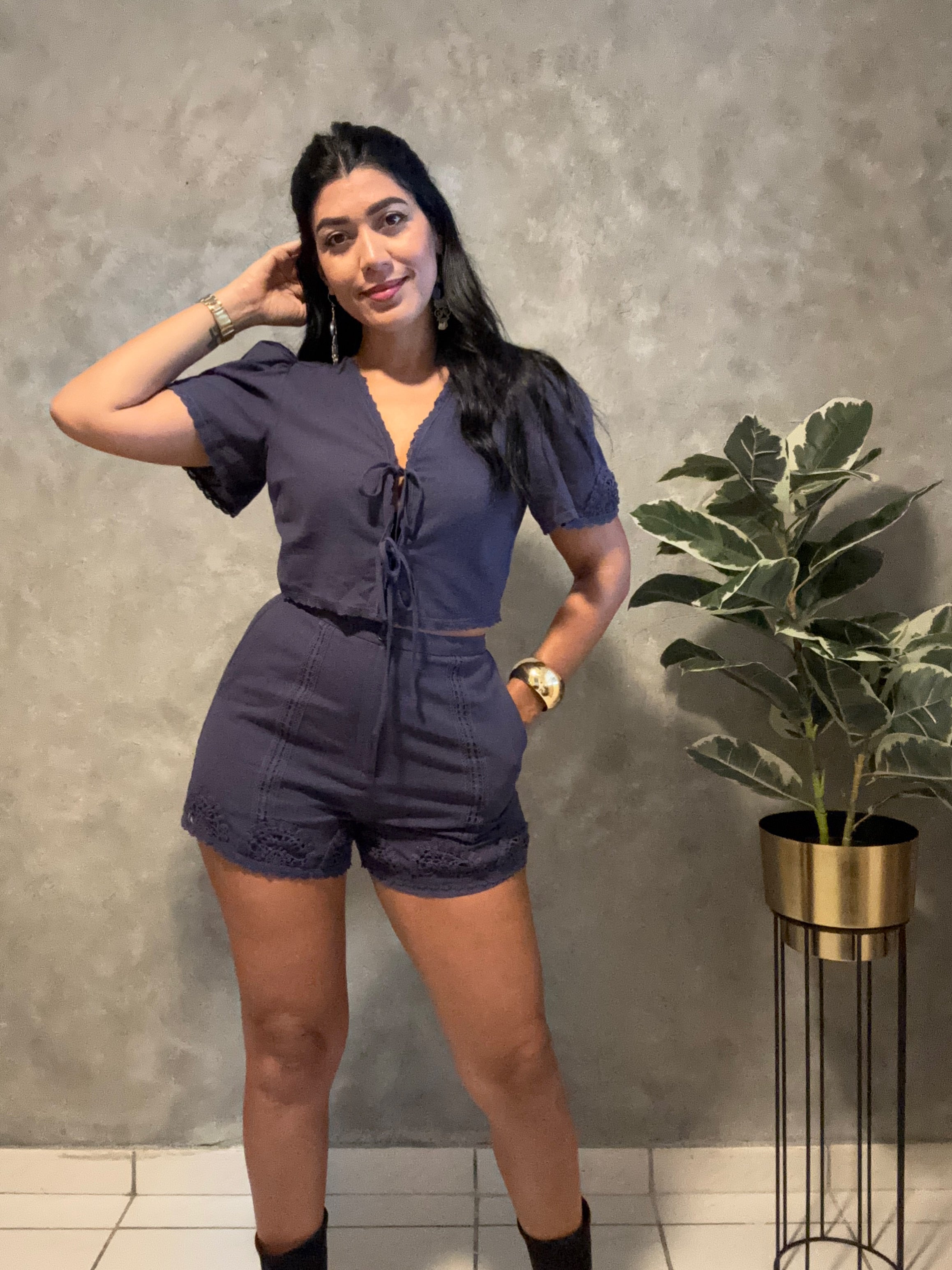 CROCHET LACE DETAIL CROP TOP