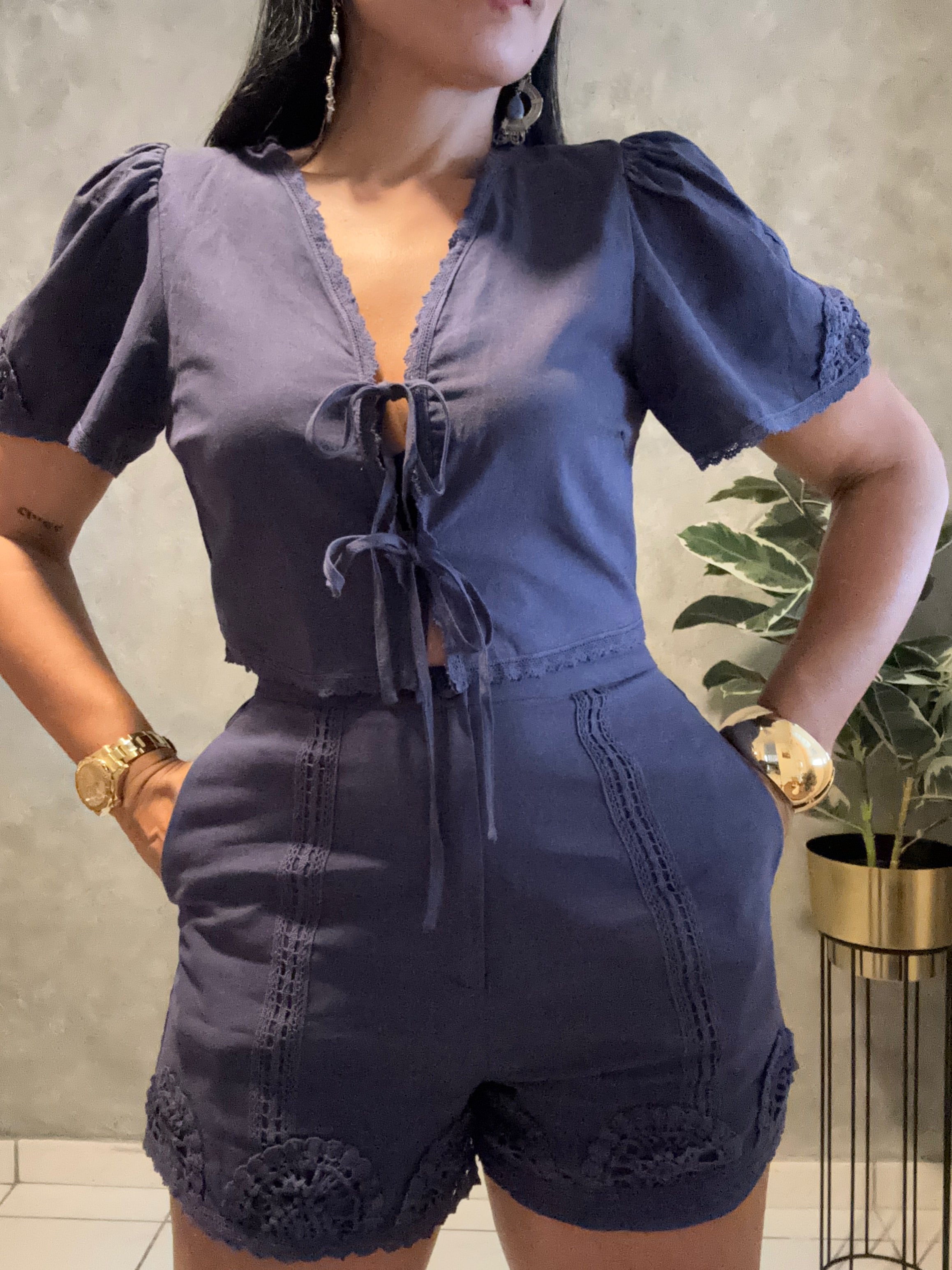 CROCHET LACE DETAIL CROP TOP